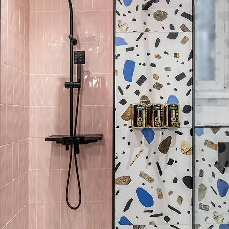 Birds Of Paradise Bukarest