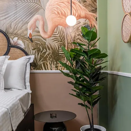 Birds Of Paradise Apartment *