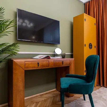 Birds Of Paradise Apartment *