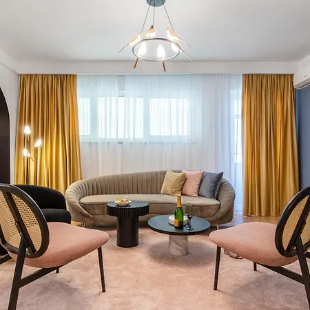 Birds Of Paradise Apartment *