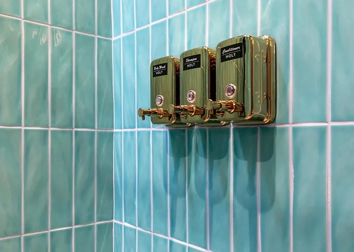 Birds Of Paradise Apartman *